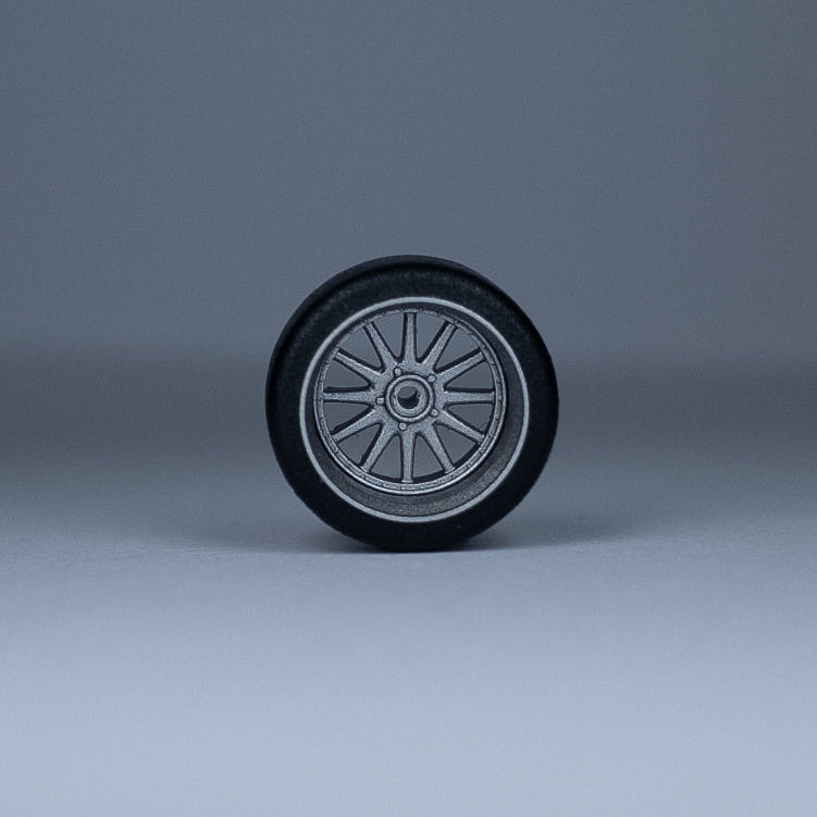 Koła "Superturismo silver" do modeli w skali 1:64 (np. Hot Wheels) cloudy.micra