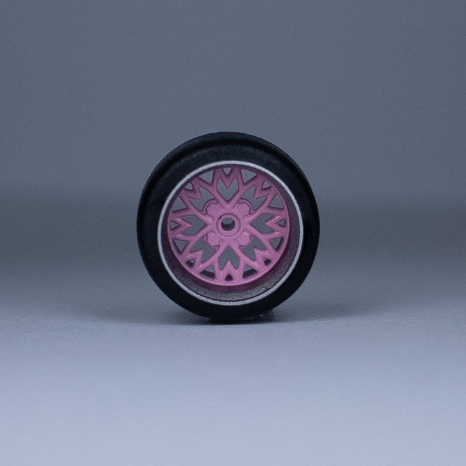 Koła "Sakura Pink" do modeli w skali 1:64 (np. Hot Wheels) cloudy.micra