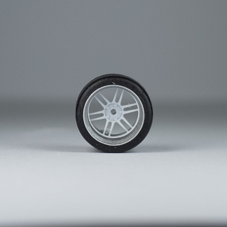 Koła "RPF1 White" do modeli w skali 1:64 (np. Hot Wheels) cloudy.micra
