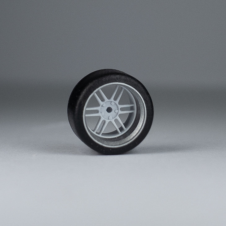 Koła "RPF1 White" do modeli w skali 1:64 (np. Hot Wheels) cloudy.micra