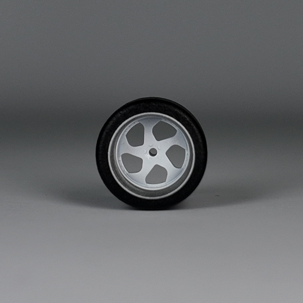 Koła "BMW Style White" do modeli w skali 1:64 (np. Hot Wheels) cloudy.micra
