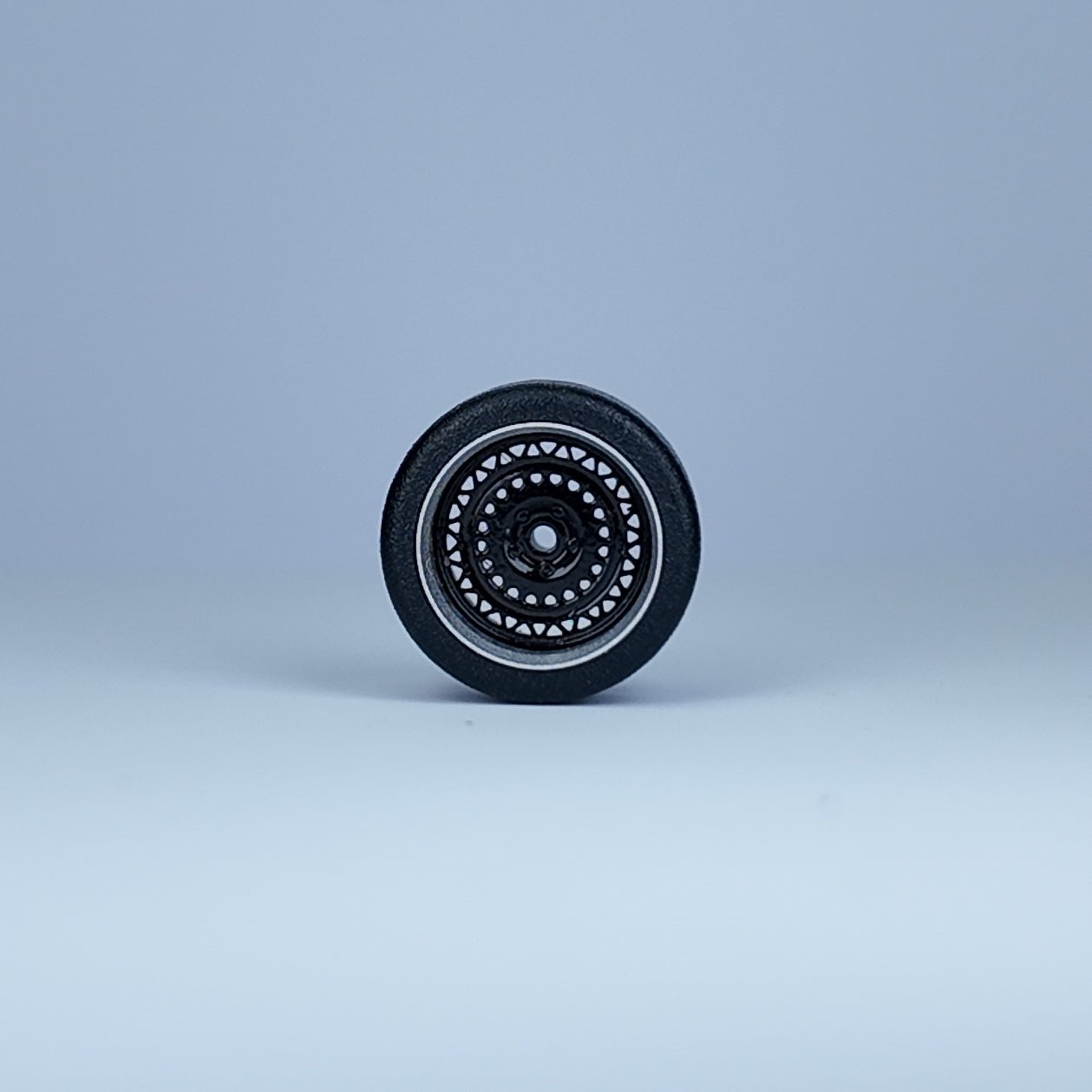 Koła "SSR Black" do modeli w skali 1:64 (np. Hot Wheels) cloudy.micra