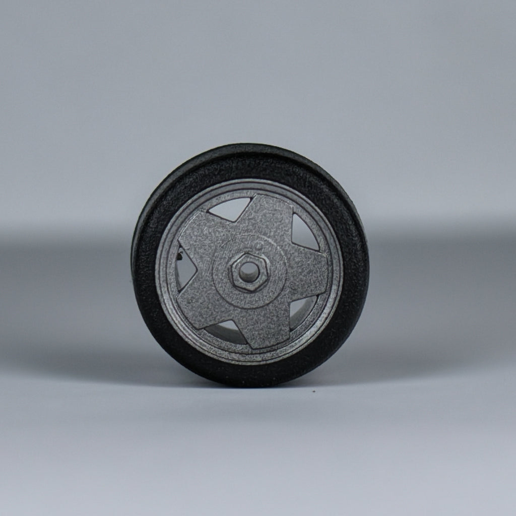 Koła "BRBT Silver Basic" do modeli w skali 1:64 (np. Hot Wheels) cloudy.micra