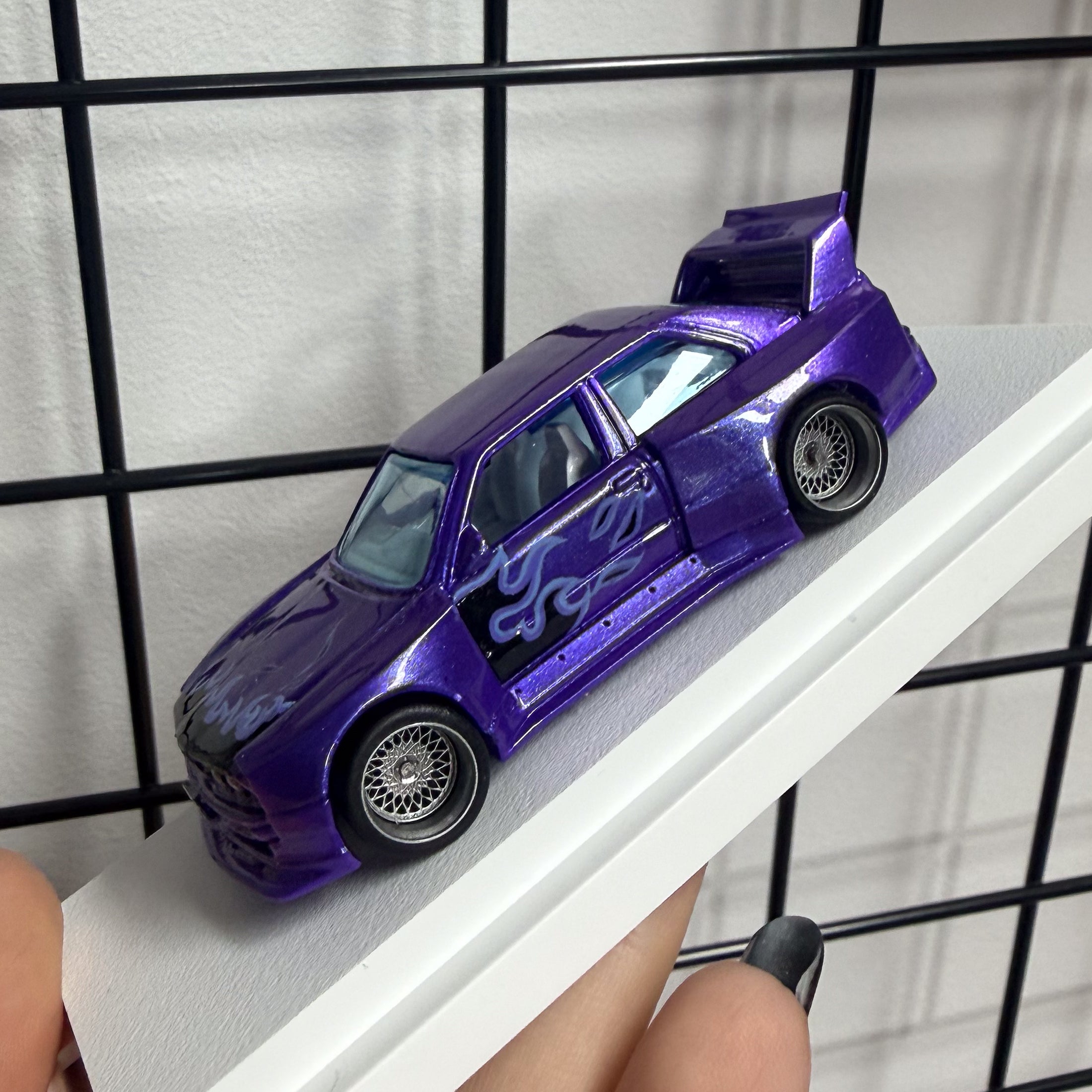 BMW M3 E30 coupé "LTO" Ultra Violet Flame Custom cloudy.micra