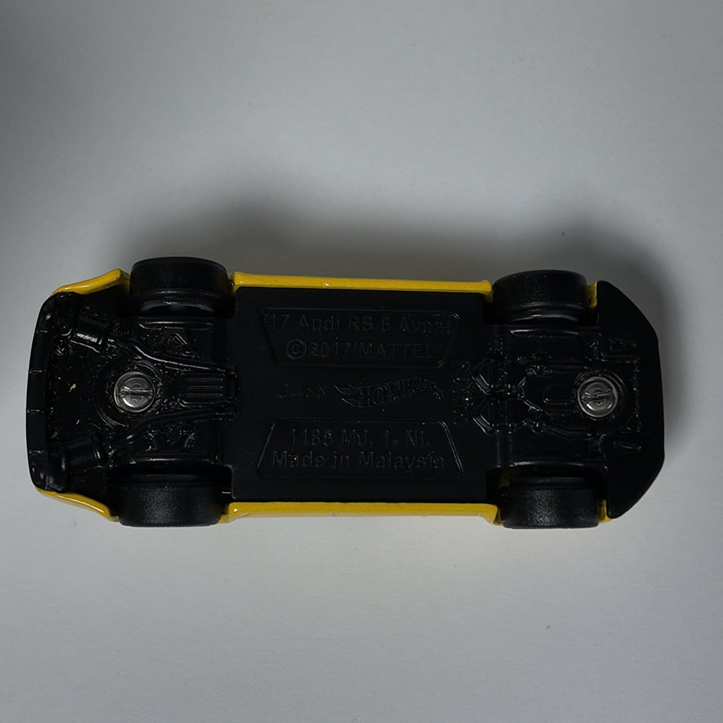 Hot Wheels Audi RS6 Custom Wheel Swap (Kopia)