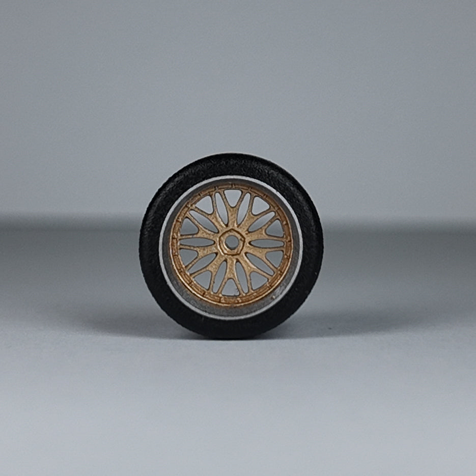 Koła "BBS LM Gold" do modeli w skali 1:64 (np. Hot Wheels) cloudy.micra