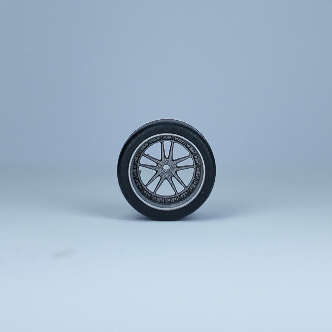 Koła "V-Star Silver" do modeli w skali 1:64 (np. Hot Wheels) cloudy.micra