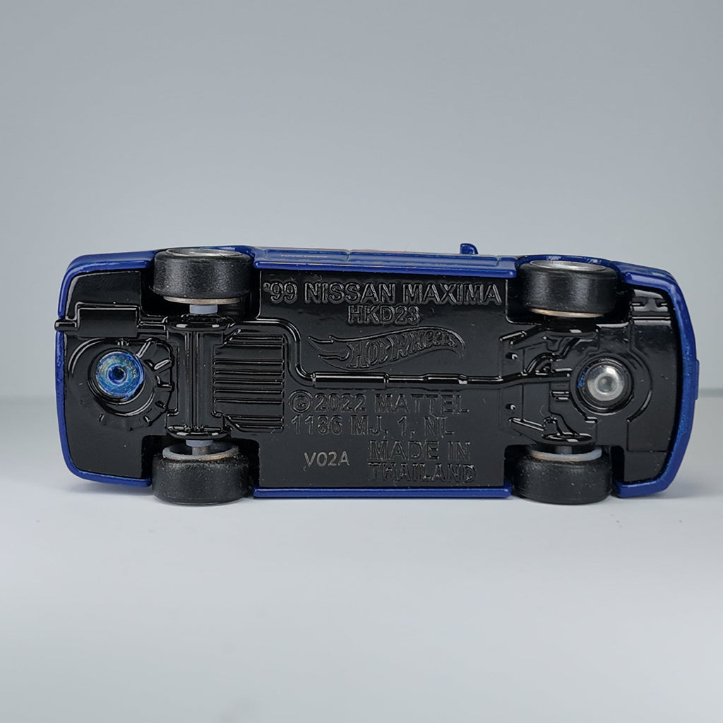 Hot Wheels Nissan Maxima Custom Wheel Swap