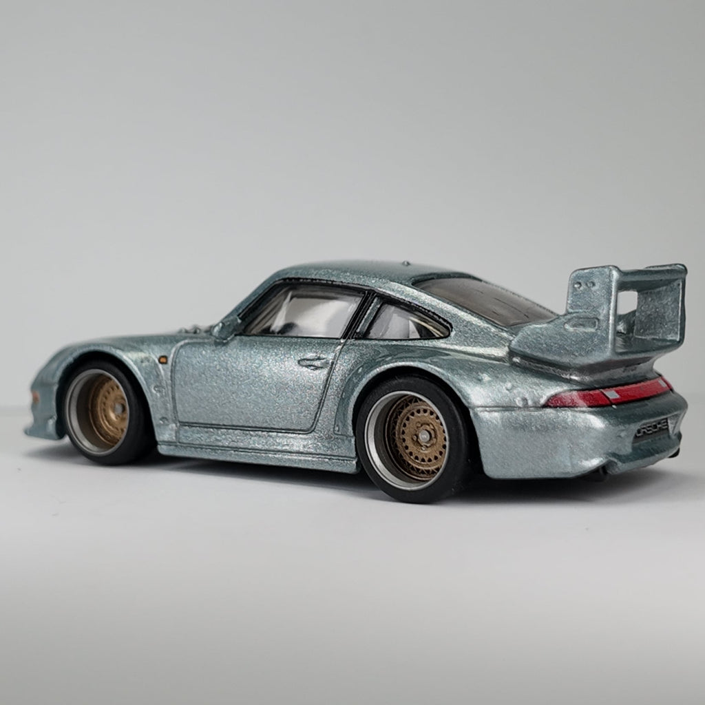 Hot Wheels Premium Porsche 993 GT2 Custom Wheel Swap