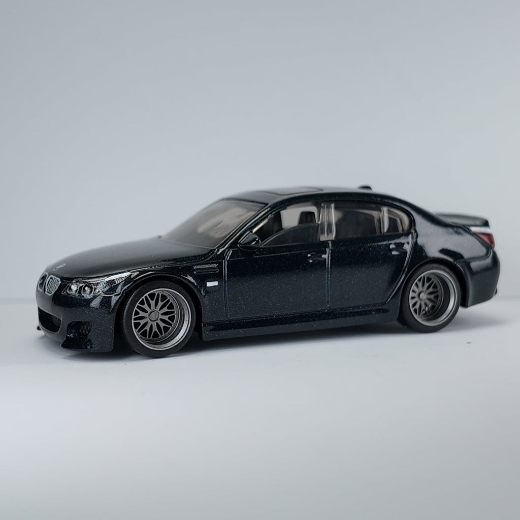 Hot Wheels Premium BMW M5 E60 Custom Wheel Swap
